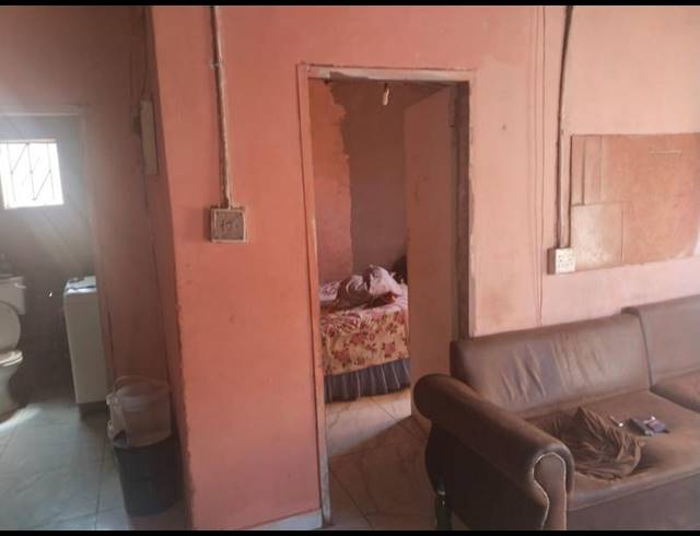 2 BEDROOM HOUSE FOR SALE IN RONDEBULT